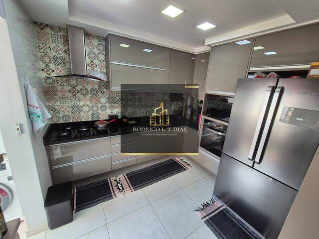 #2215 - Apartamento para Venda em Jundiaí - SP