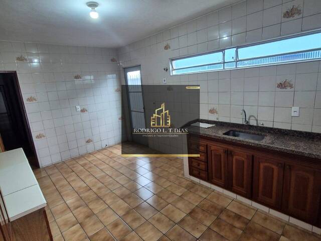 #2452 - Casa para Venda em Jundiaí - SP - 2