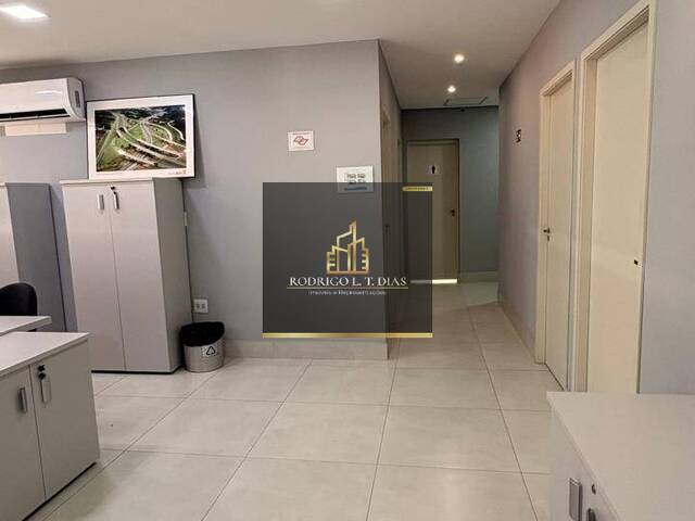 Sala para Venda em Jundiaí - 4