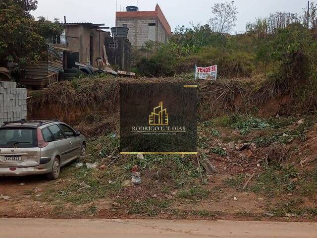 Venda em Parque Santana (Botujuru) - Campo Limpo Paulista