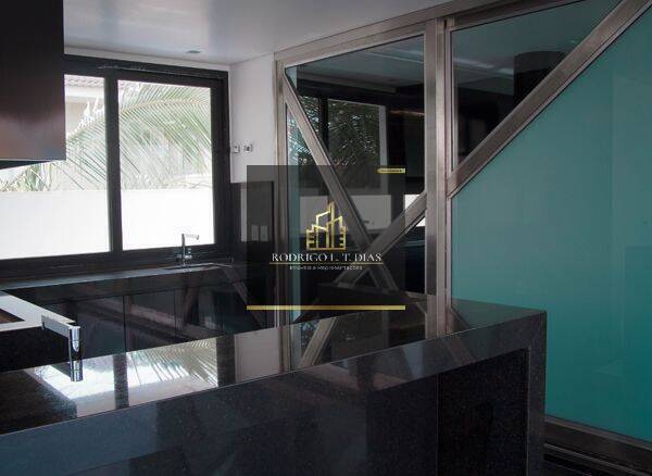 Casa de Condomínio à venda com 5 quartos, 600m² - Foto 7
