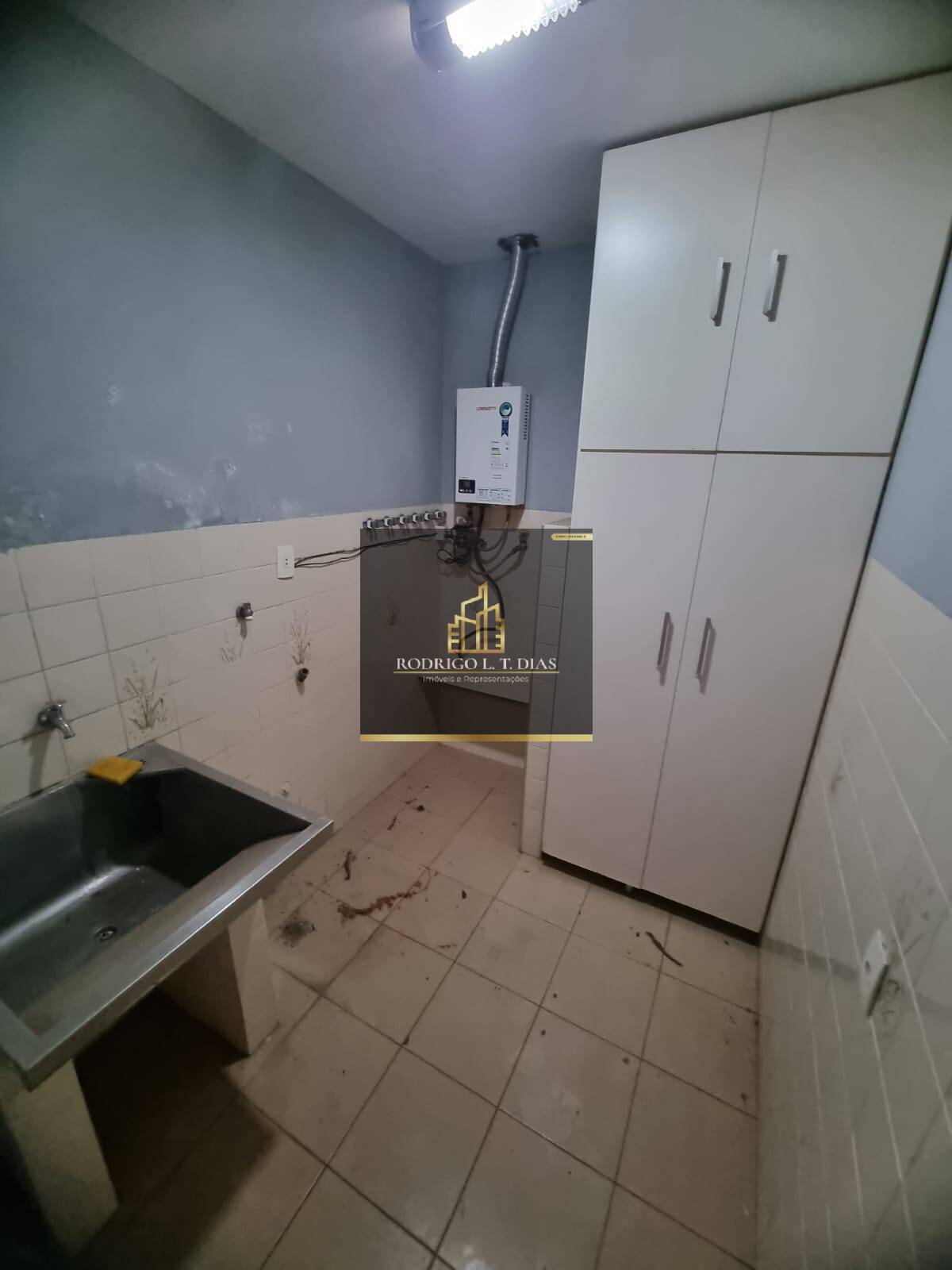Casa à venda com 3 quartos, 350m² - Foto 21