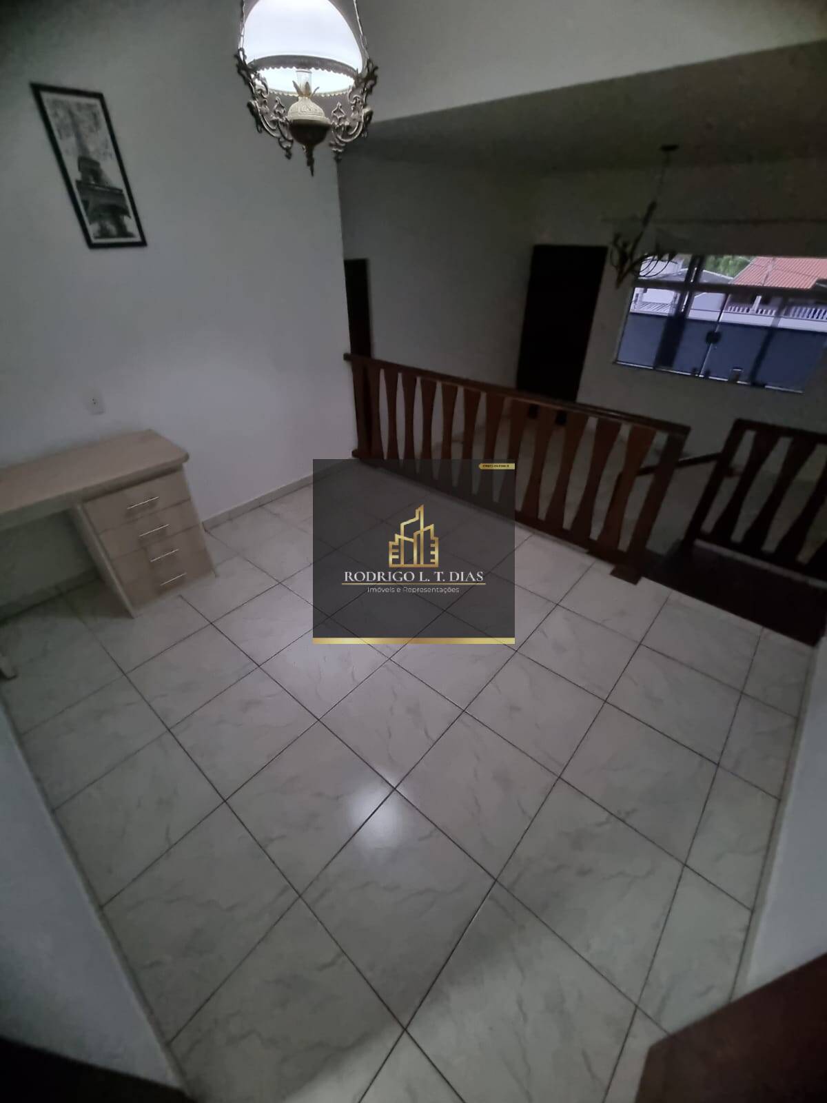Casa à venda com 3 quartos, 350m² - Foto 12