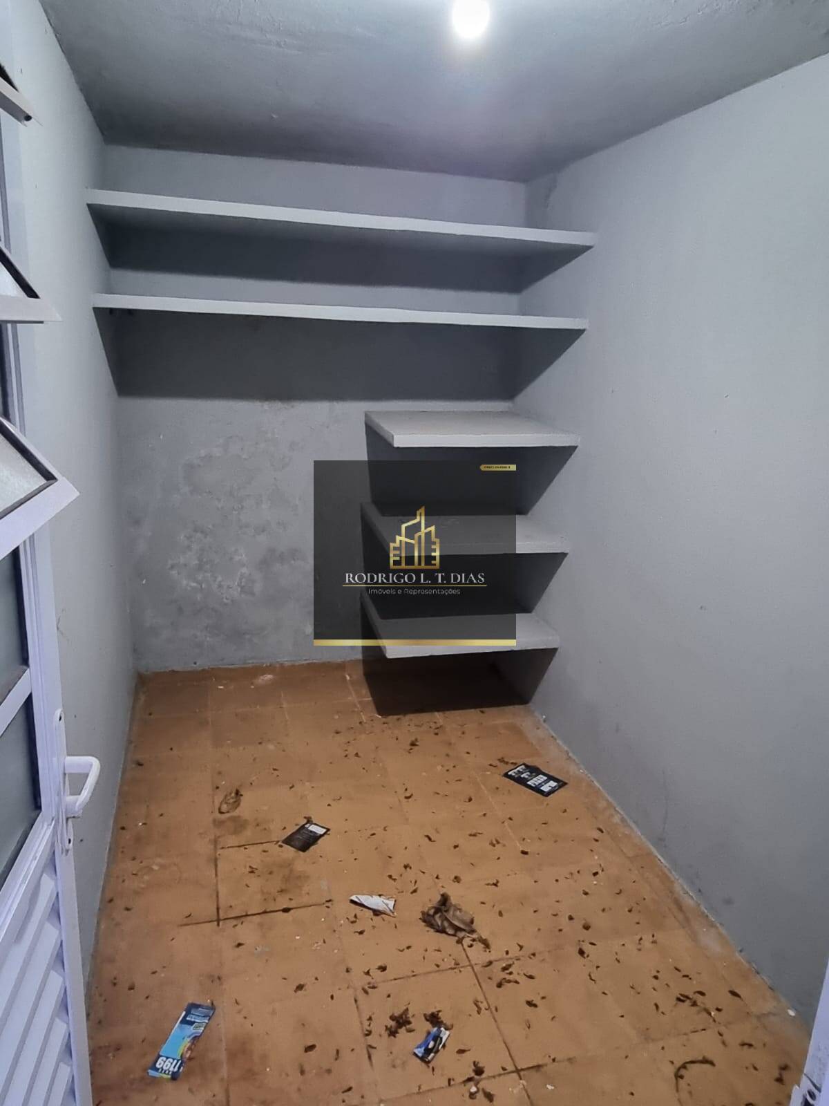 Casa à venda com 3 quartos, 350m² - Foto 18