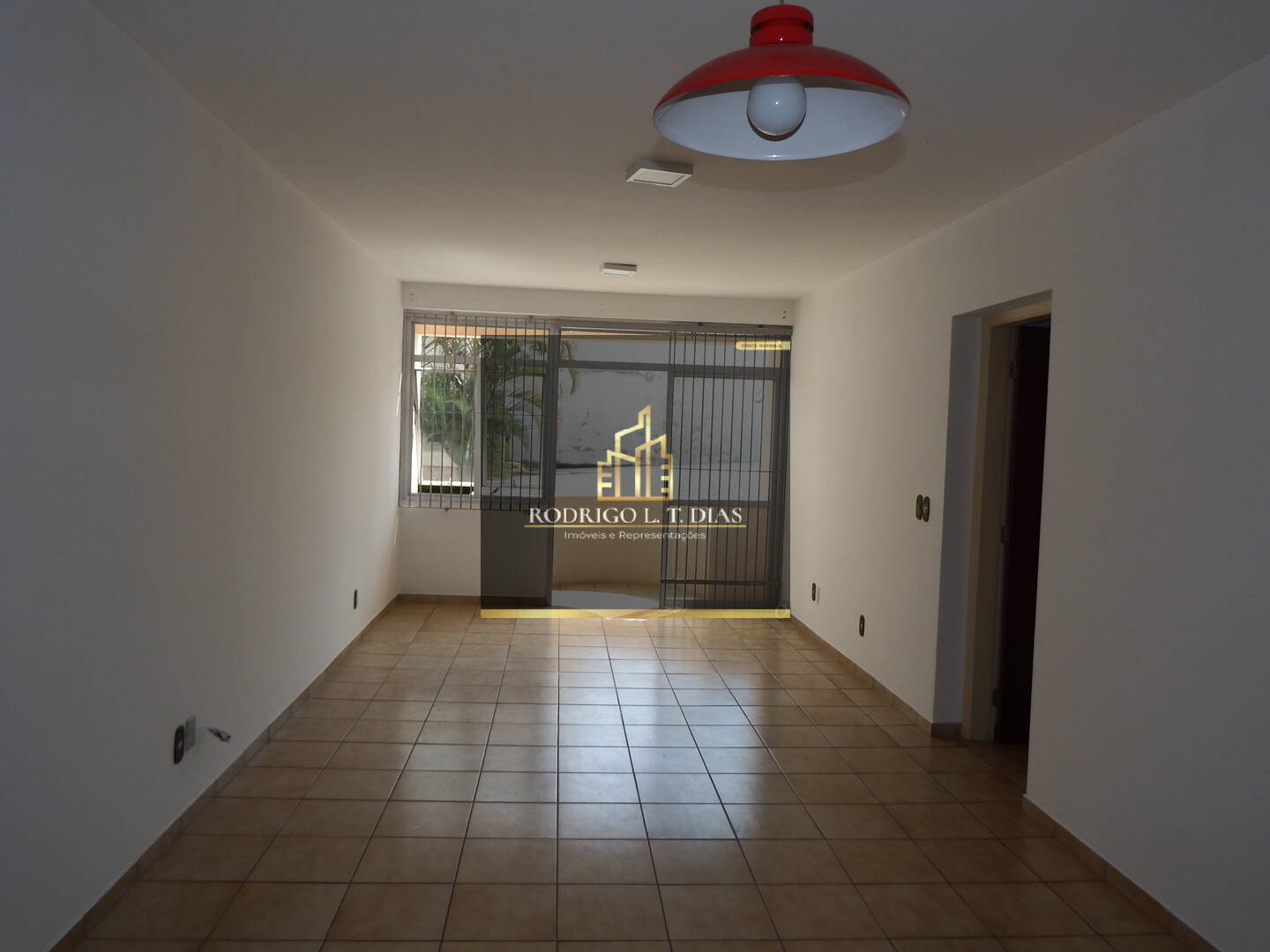 APARTAMENTO - CONDOMÍNIO EURICO LOURENÇÃO - CENTRO DE JUNDIAI - SP