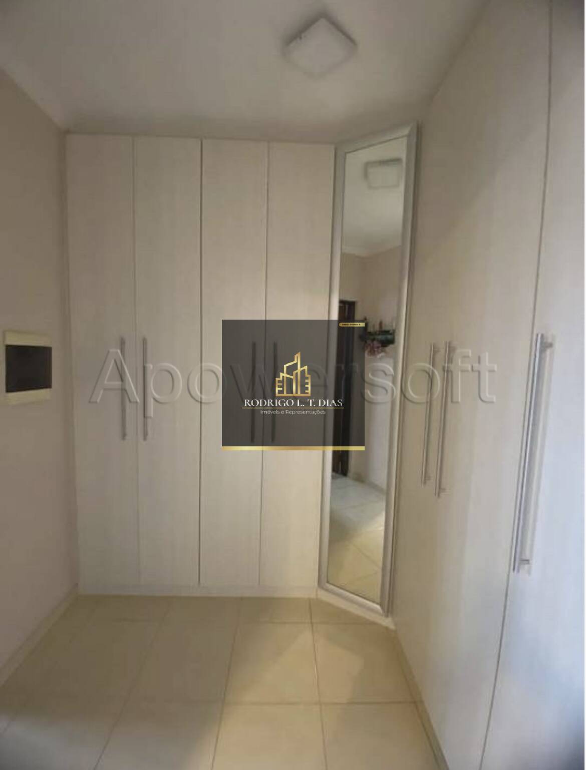 Casa para alugar com 3 quartos, 200m² - Foto 6