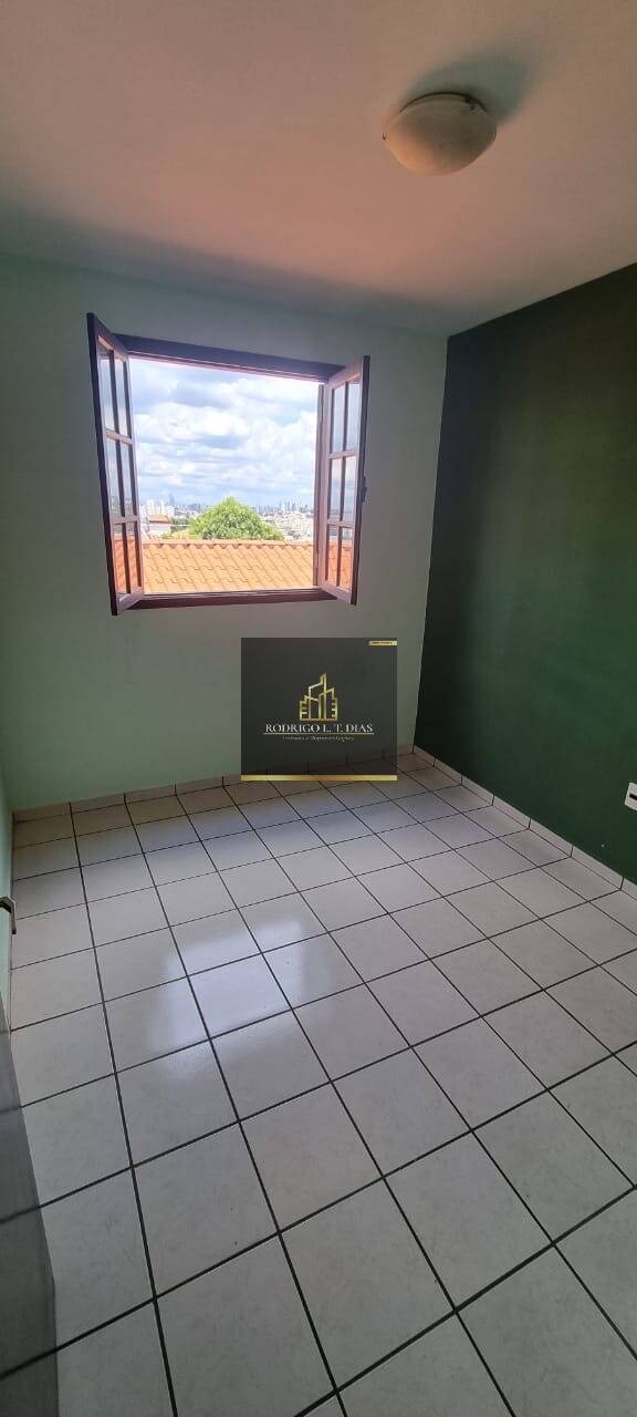 Casa para alugar com 3 quartos, 153m² - Foto 5