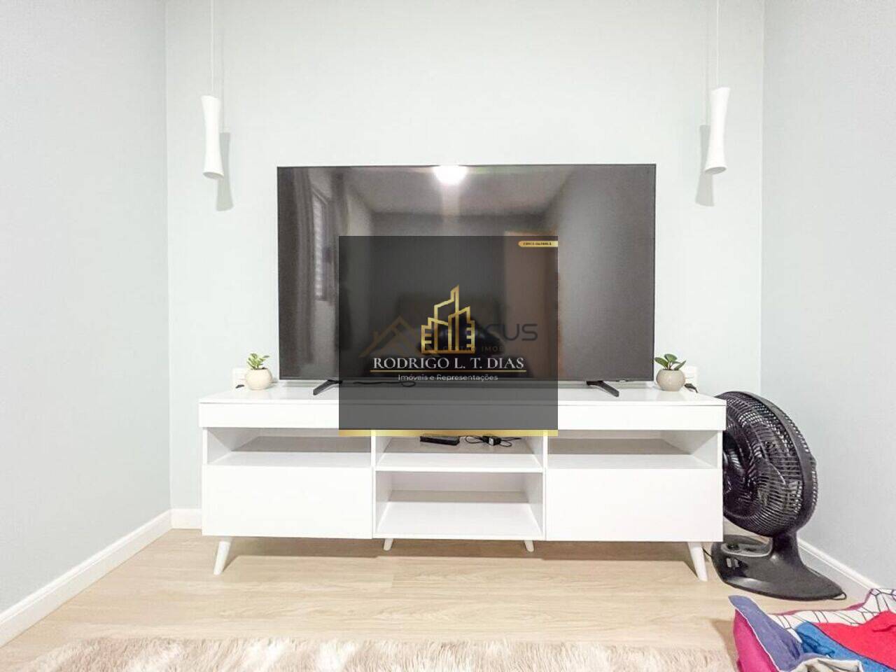 Apartamento à venda com 3 quartos, 71m² - Foto 3