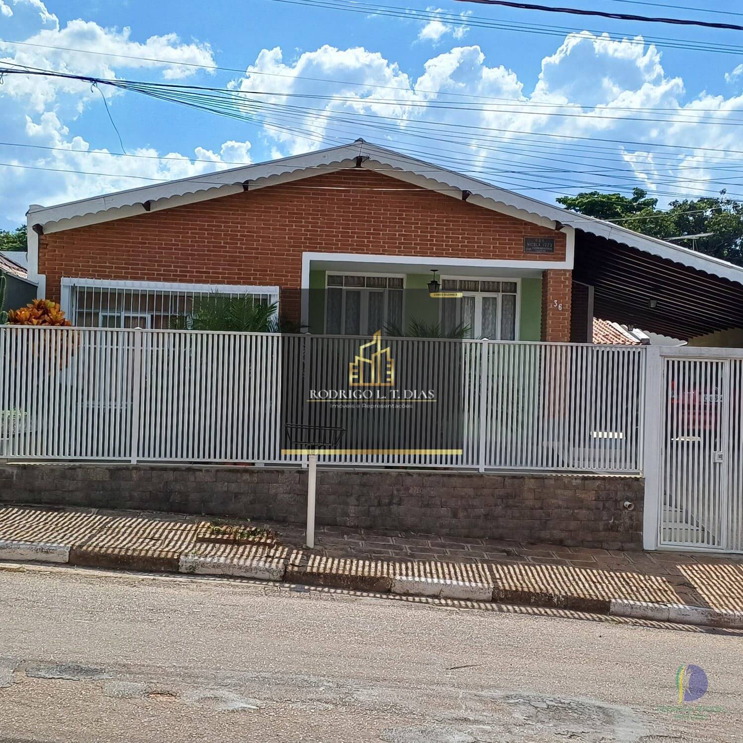 Casa à venda com 3 quartos, 354m² - Foto 21