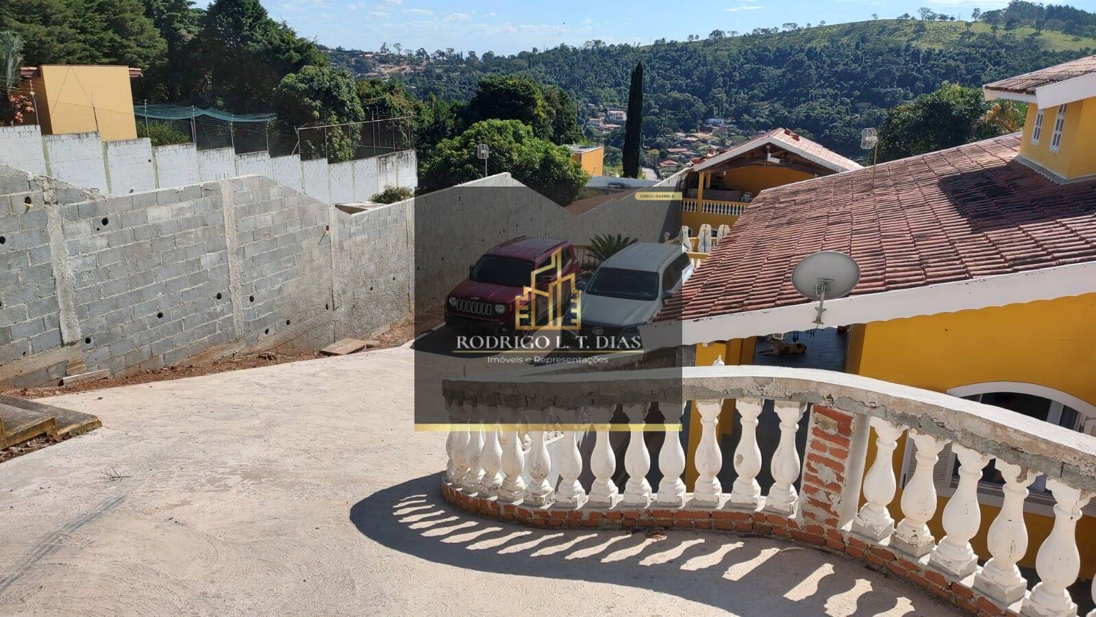 Chácara à venda com 4 quartos, 1000m² - Foto 9