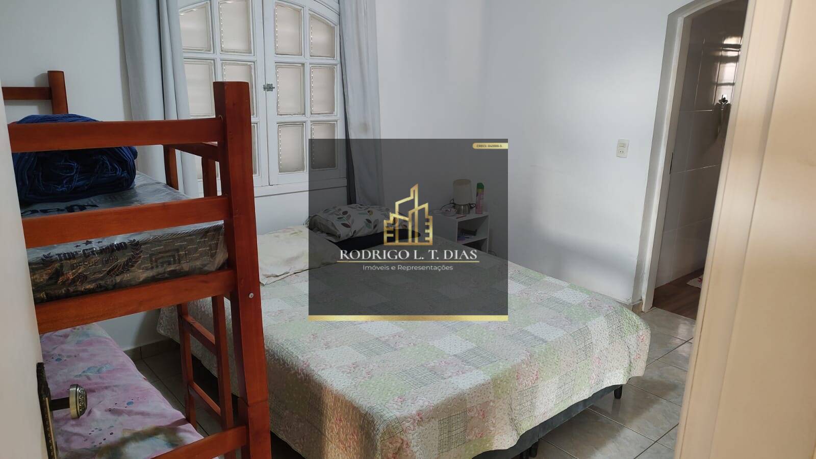 Chácara à venda com 4 quartos, 1000m² - Foto 10