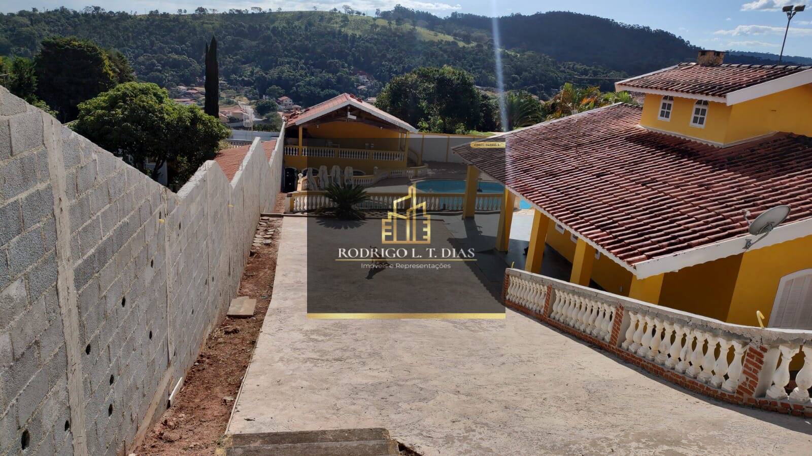 Chácara à venda com 4 quartos, 1000m² - Foto 22
