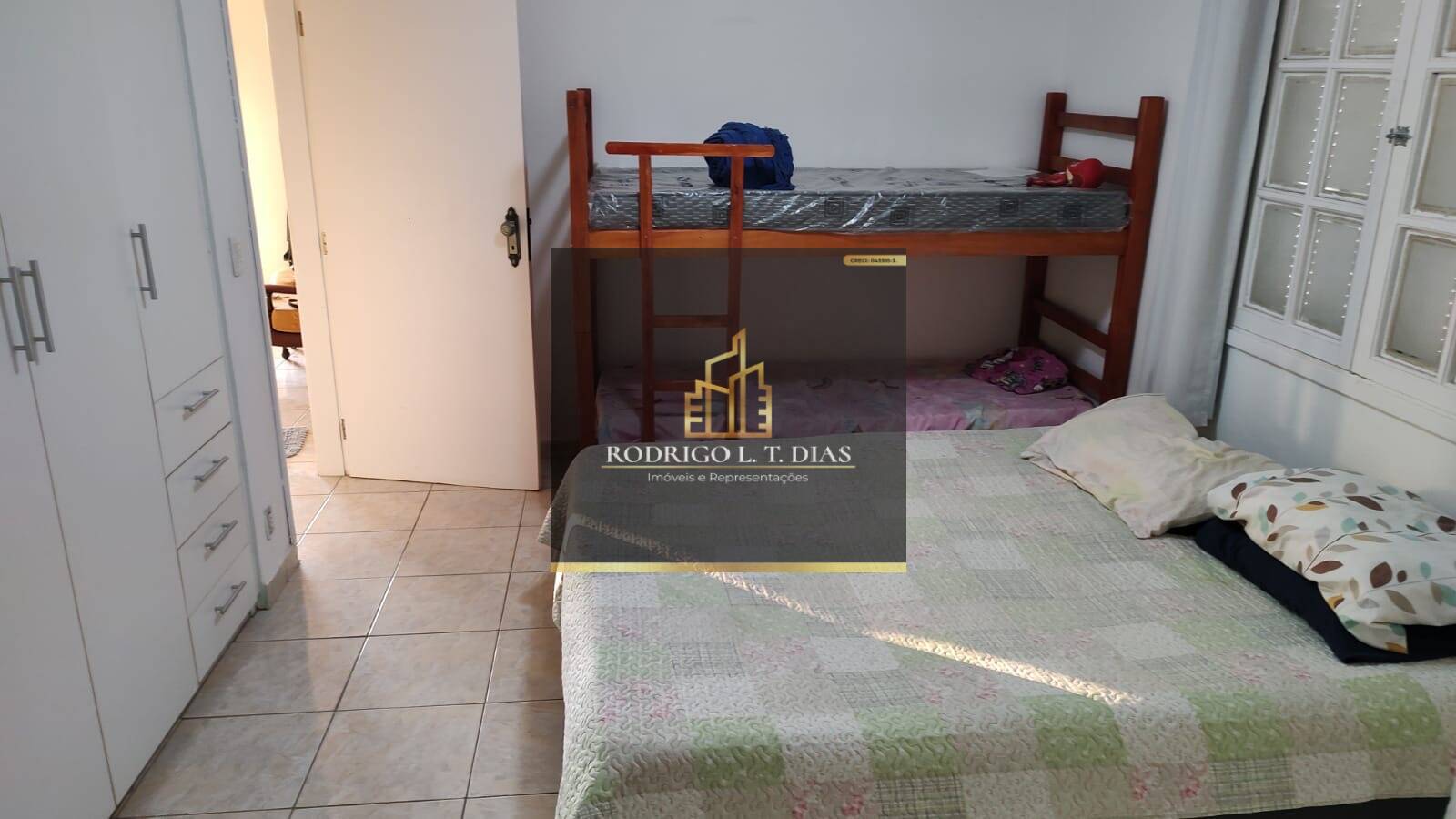 Chácara à venda com 4 quartos, 1000m² - Foto 27