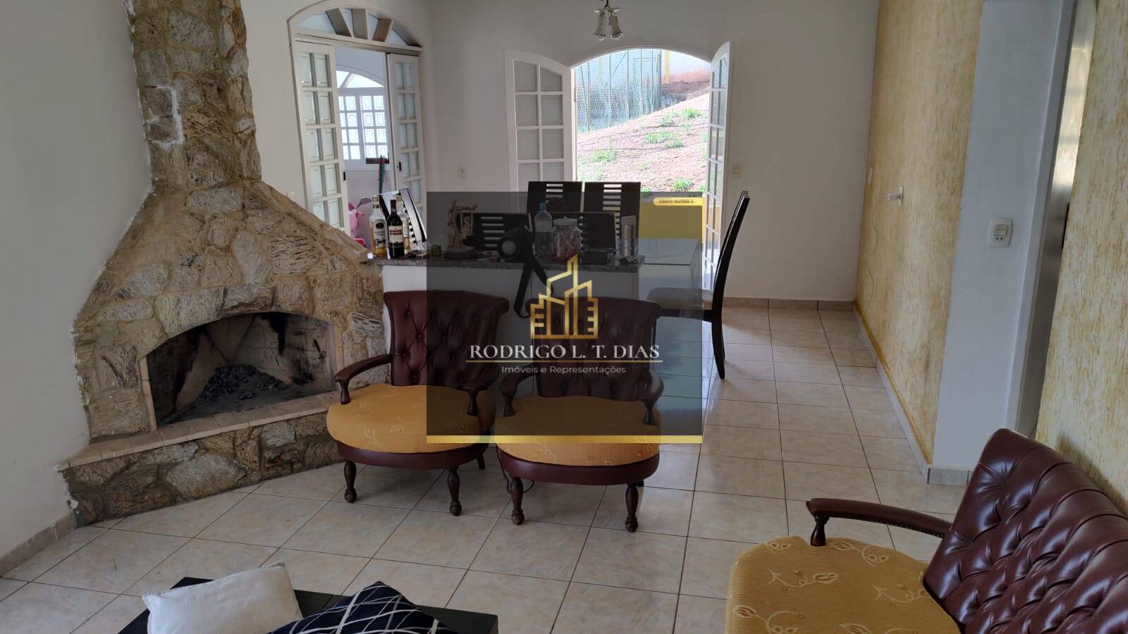 Chácara à venda com 4 quartos, 1000m² - Foto 28
