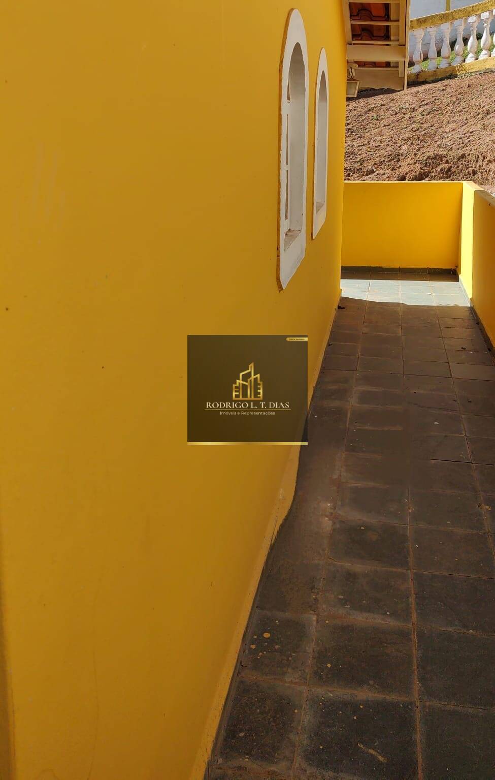 Chácara à venda com 4 quartos, 1000m² - Foto 33