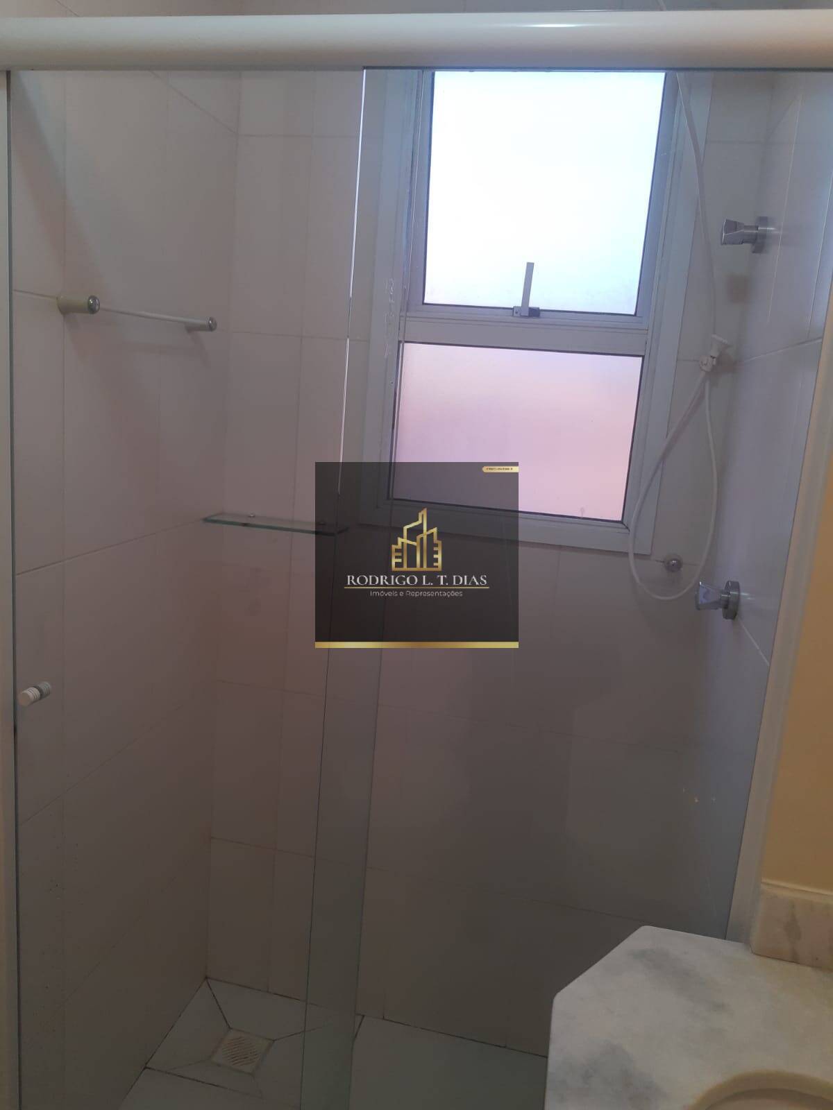 Apartamento à venda com 1 quarto, 35m² - Foto 4