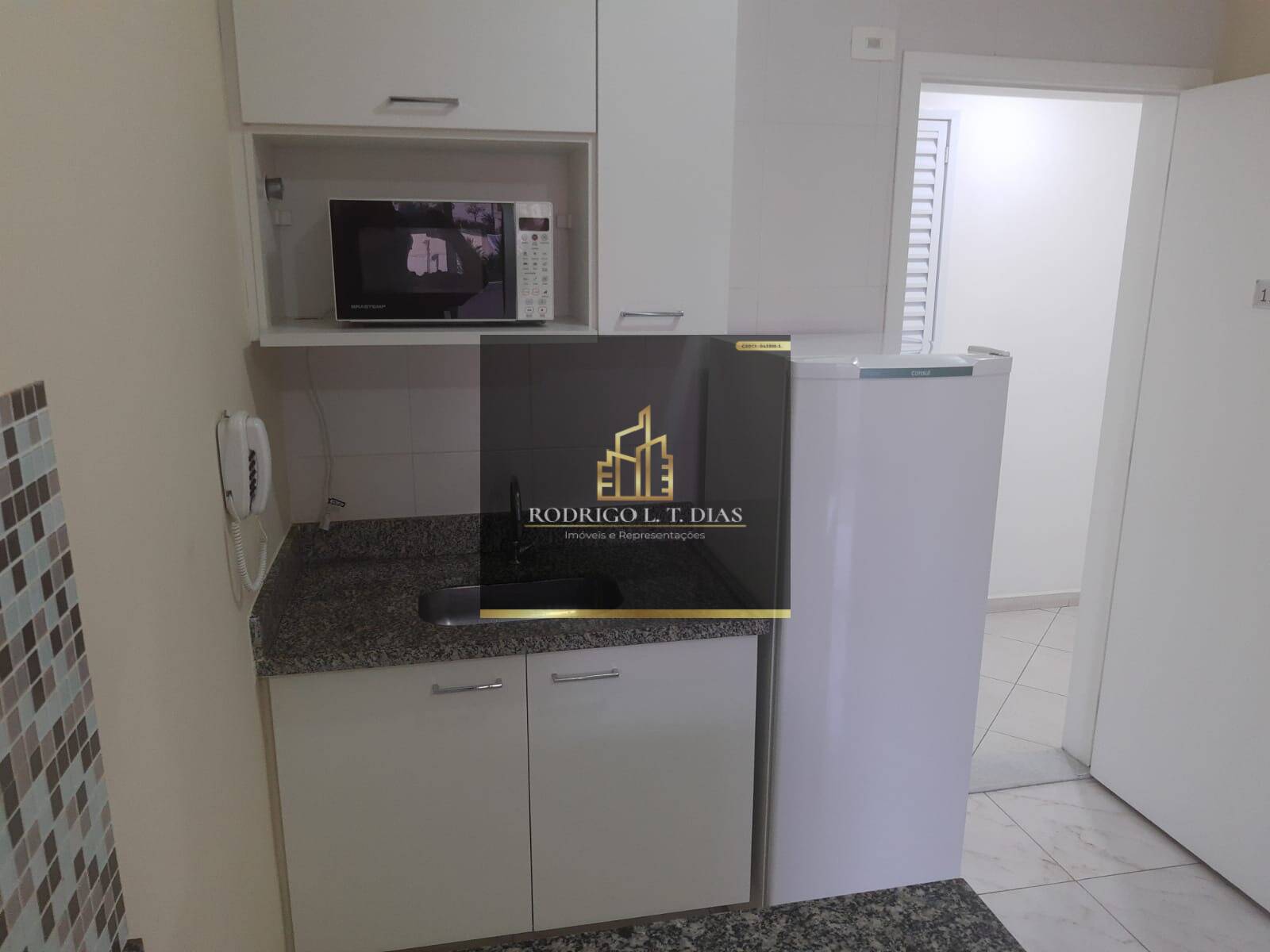 Apartamento à venda com 1 quarto, 35m² - Foto 11