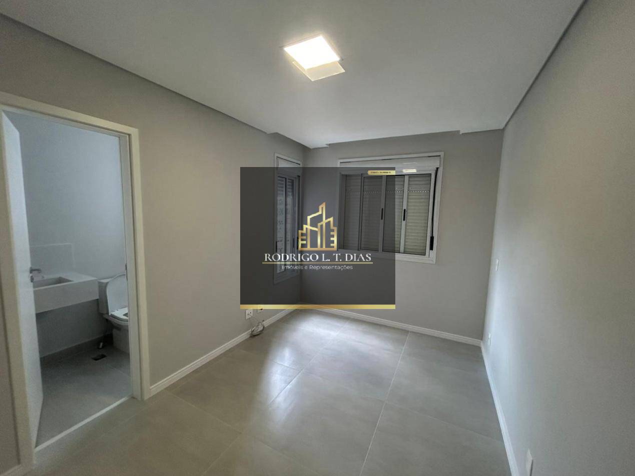 Apartamento com 3 Quartos à venda - Jardim Ana Maria