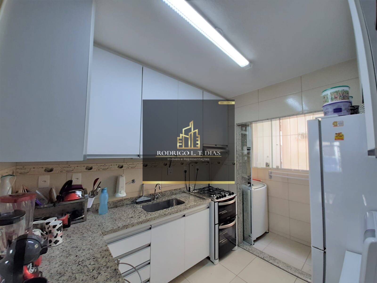 Apartamento Térreo com 2 Quartos à venda, 54m² - Jardim Guanabara