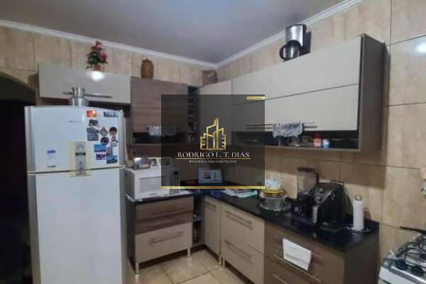 Casa Residencial e Comercial 5 Quartos e 5 banheiros à Venda, 258m²
