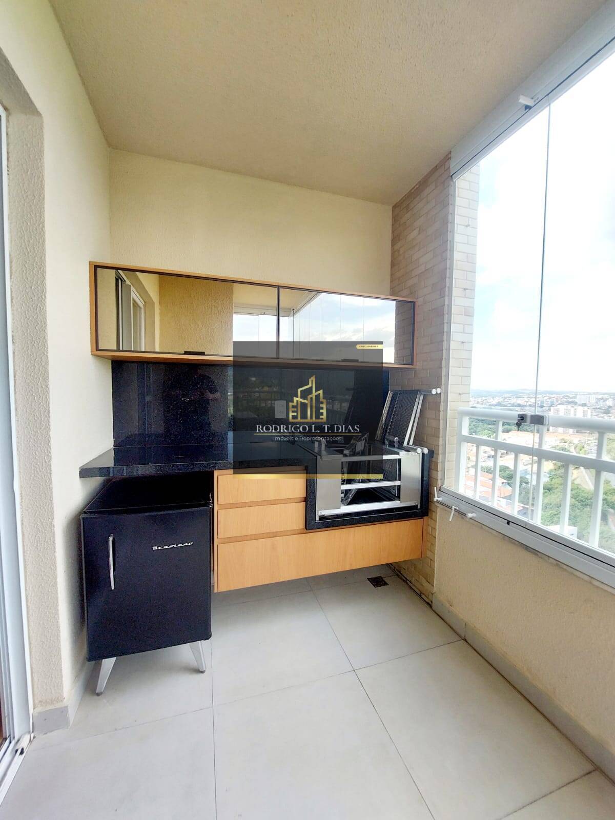 Apartamento para alugar com 3 quartos, 75m² - Foto 5