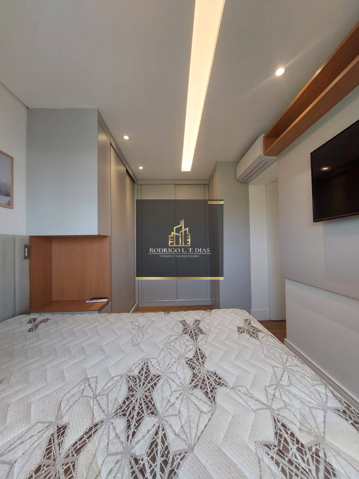 Apartamento para alugar com 3 quartos, 75m² - Foto 7
