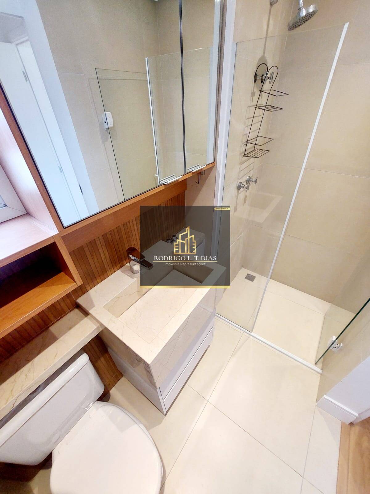 Apartamento para alugar com 3 quartos, 75m² - Foto 11