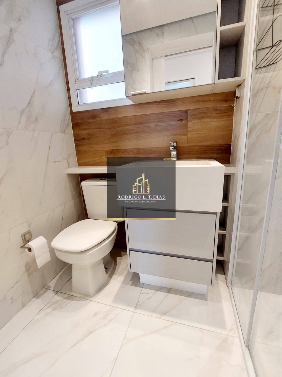 Apartamento para alugar com 3 quartos, 75m² - Foto 15