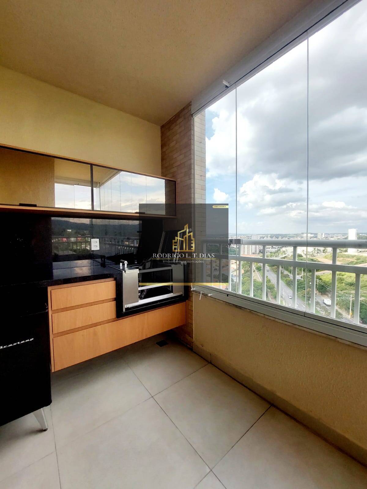 Apartamento para alugar com 3 quartos, 75m² - Foto 32