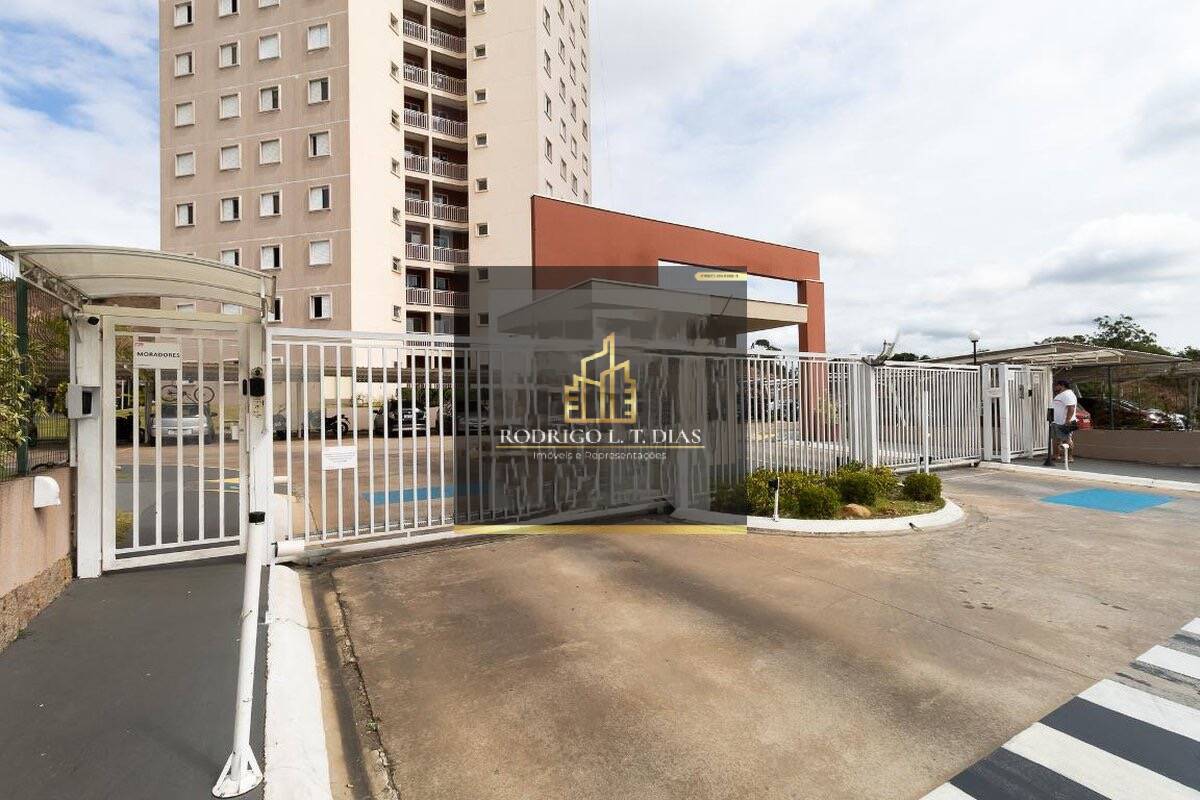 Lindo Apartamento com Sacada à Venda no Condomínio Jasmim