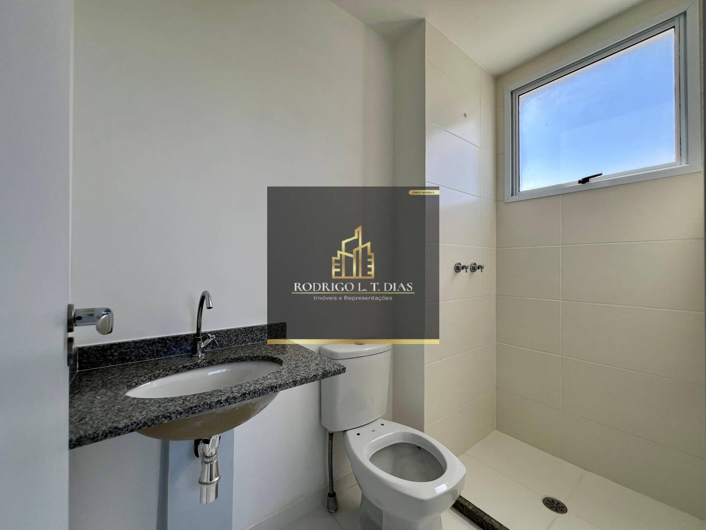 Apartamento à venda com 3 quartos, 85m² - Foto 11