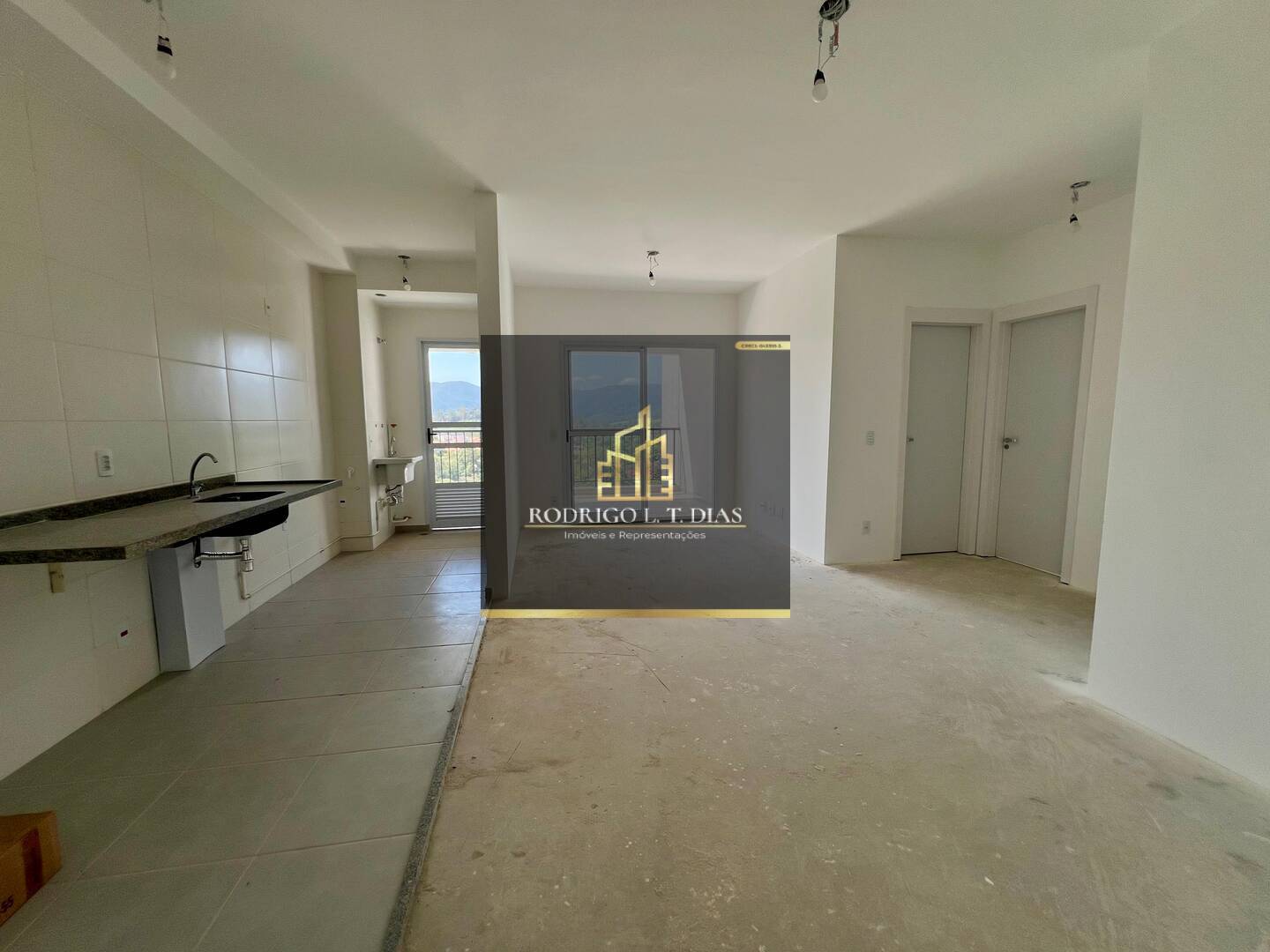 Apartamento à venda com 3 quartos, 85m² - Foto 16