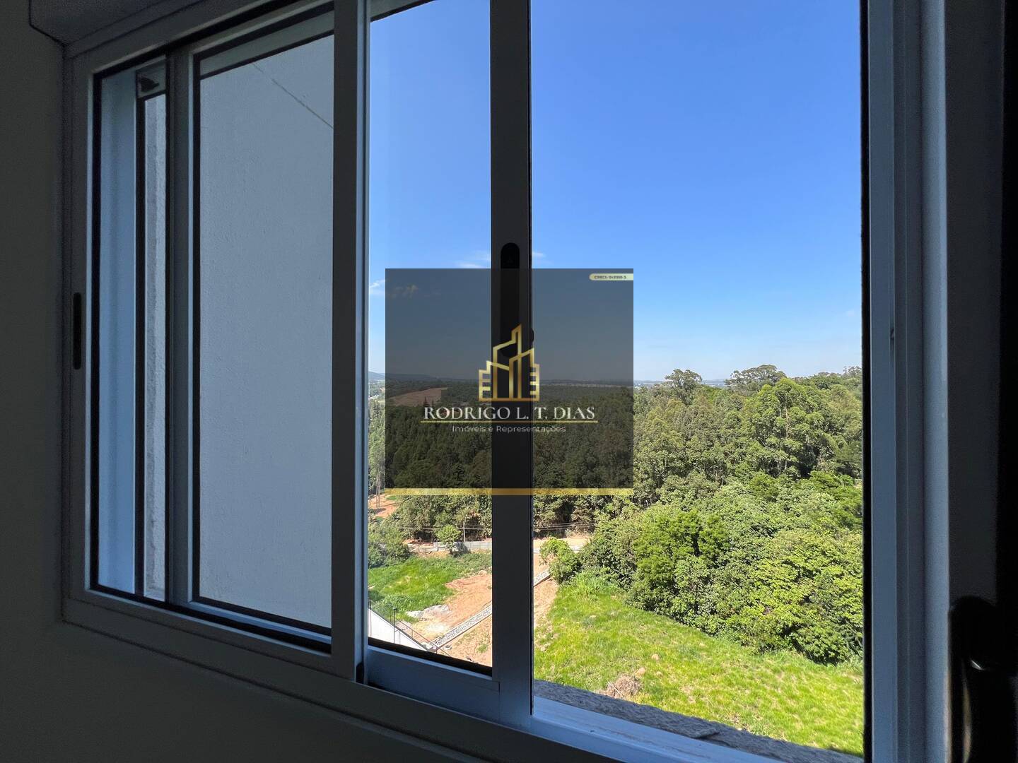 Apartamento à venda com 3 quartos, 85m² - Foto 18