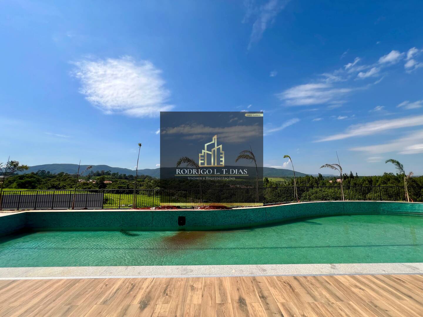 Apartamento à venda com 3 quartos, 85m² - Foto 27