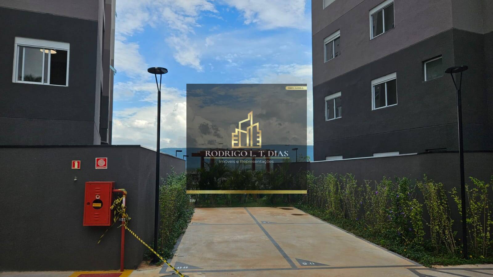 Apartamento à venda com 3 quartos, 85m² - Foto 33