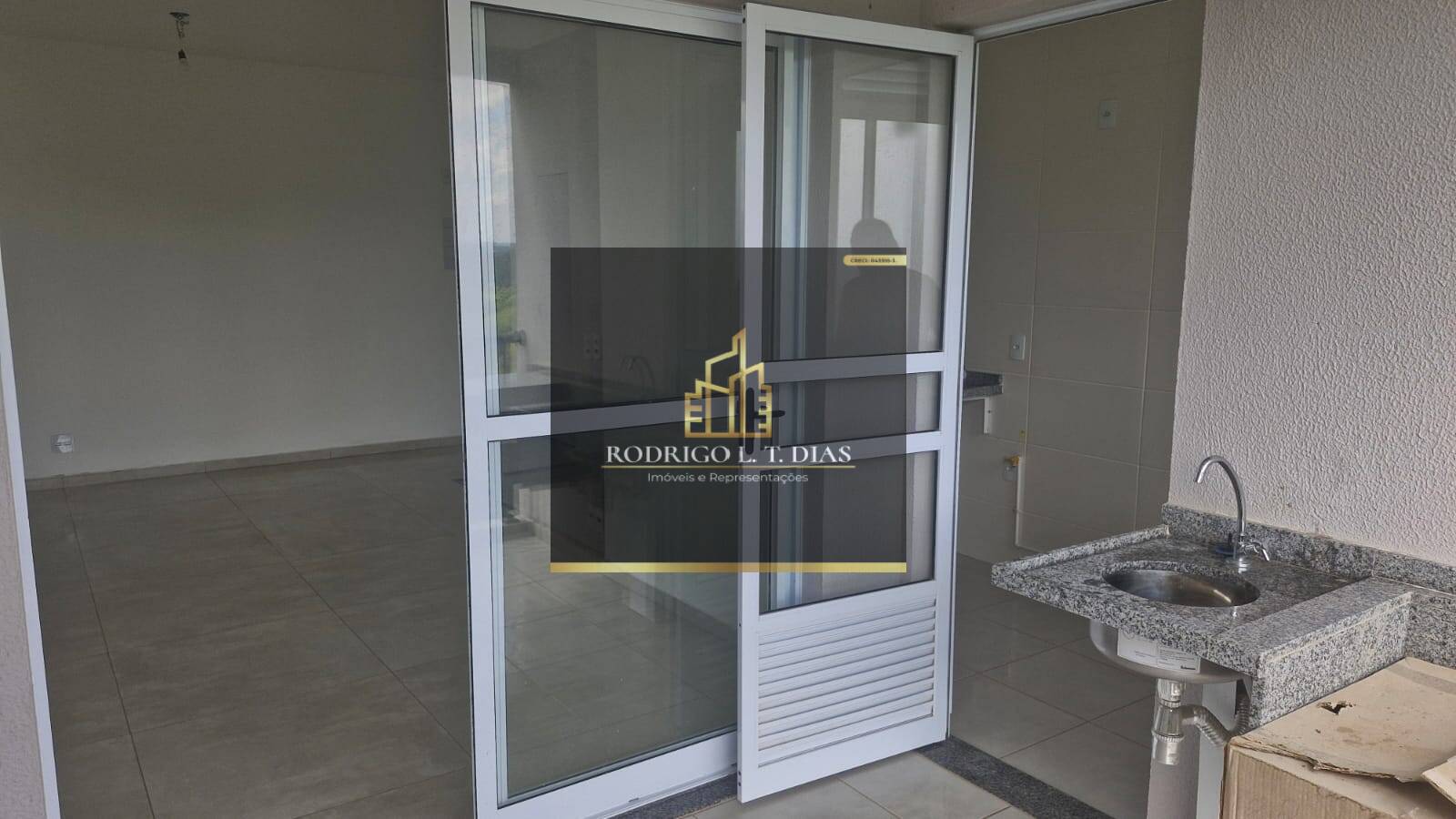 Apartamento à venda com 3 quartos, 85m² - Foto 34