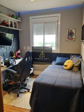 Apartamento à venda com 3 quartos, 77m² - Foto 18