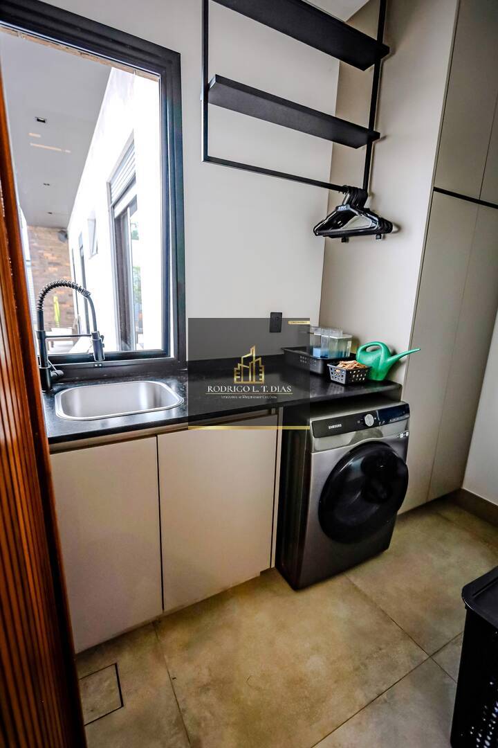 Casa de Condomínio à venda e aluguel com 3 quartos, 300m² - Foto 10