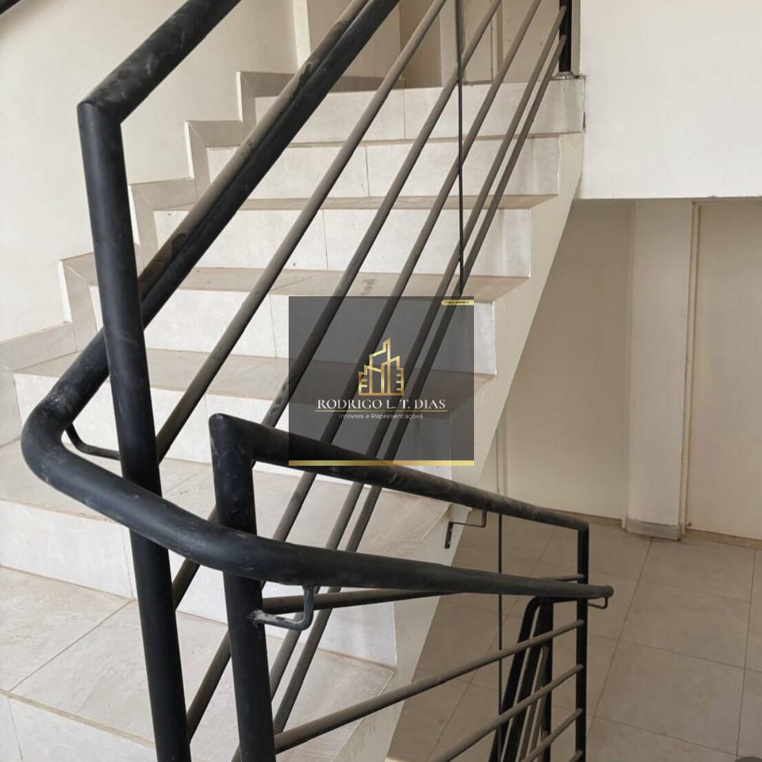 Apartamento para alugar com 2 quartos, 65m² - Foto 10