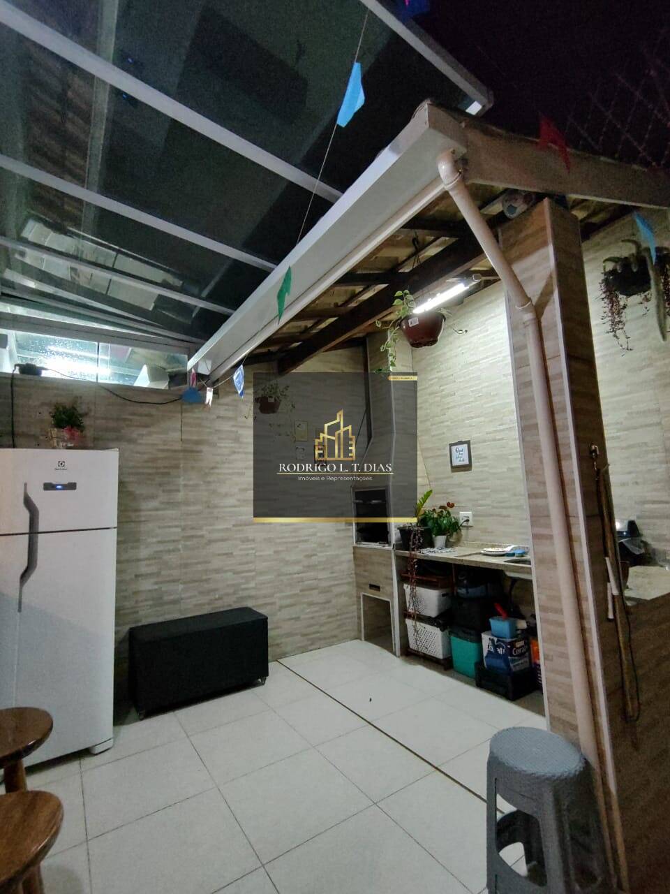 Casa de Condomínio à venda com 3 quartos, 150m² - Foto 17