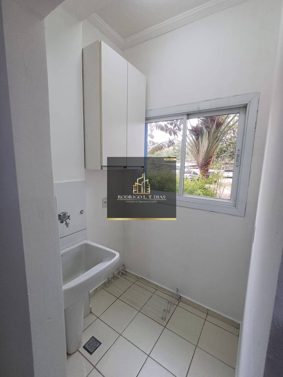 Apartamento à venda com 2 quartos, 48m² - Foto 11