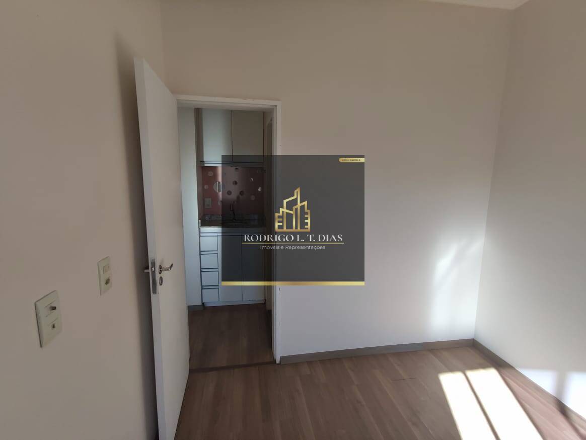 Apartamento à venda com 2 quartos, 54m² - Foto 15