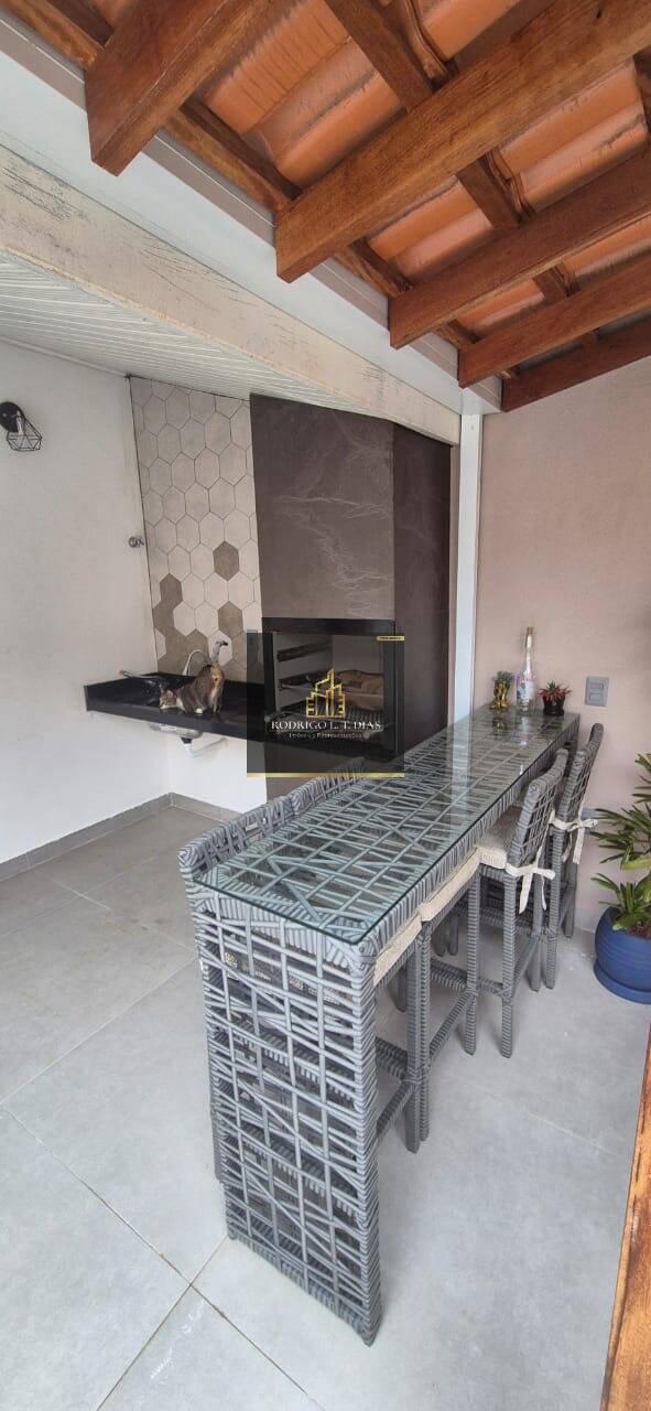 Casa de Condomínio à venda com 3 quartos, 180m² - Foto 27