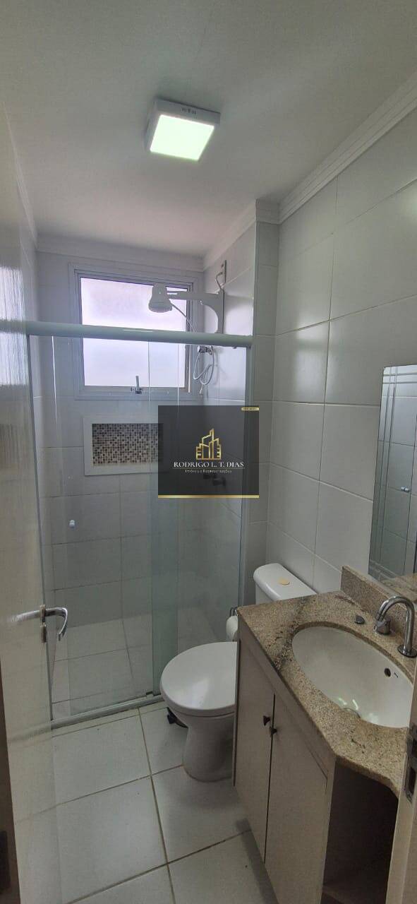 Apartamento para alugar com 2 quartos, 63m² - Foto 9