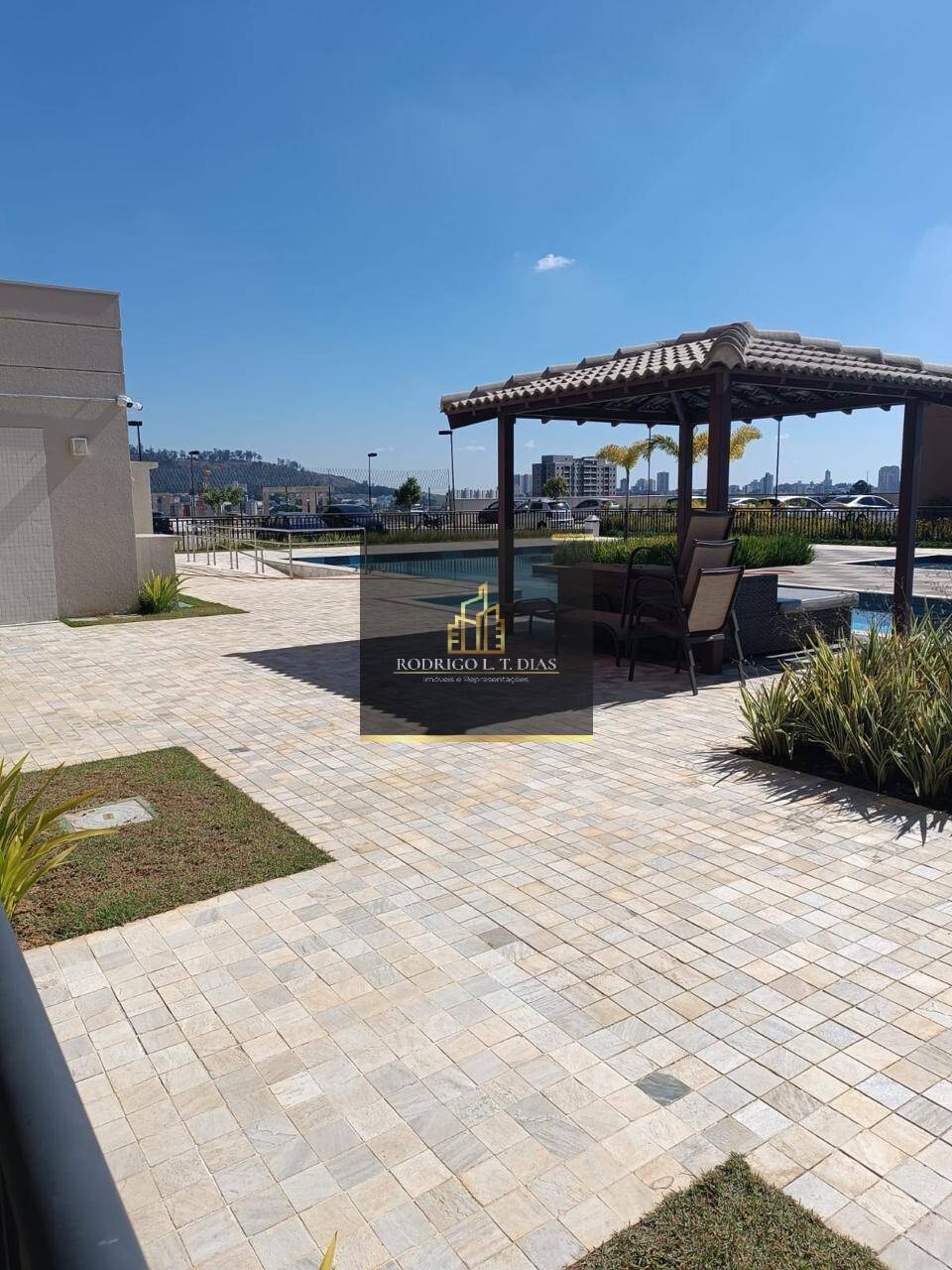 Apartamento para alugar com 2 quartos, 53m² - Foto 24
