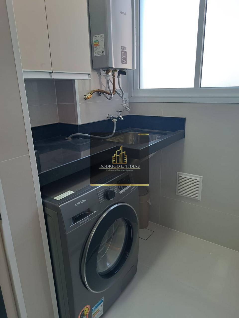 Apartamento para alugar com 2 quartos, 53m² - Foto 40