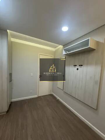 Apartamento para alugar com 2 quartos, 54m² - Foto 13