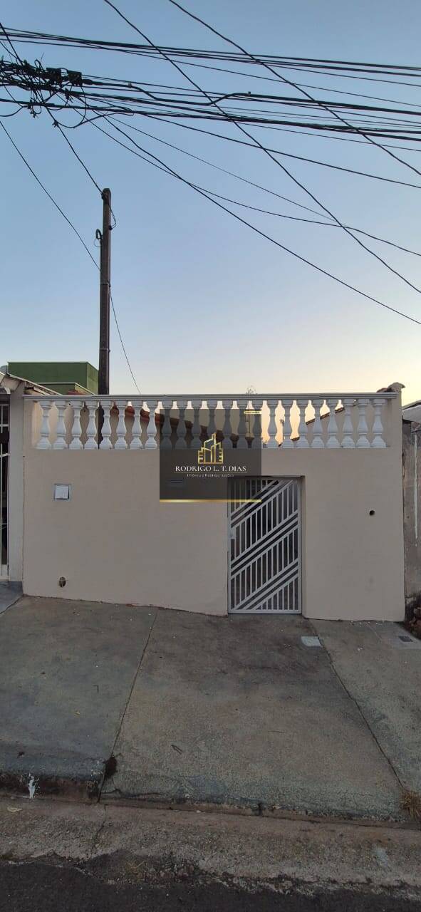 Casa para alugar com 2 quartos, 125m² - Foto 1