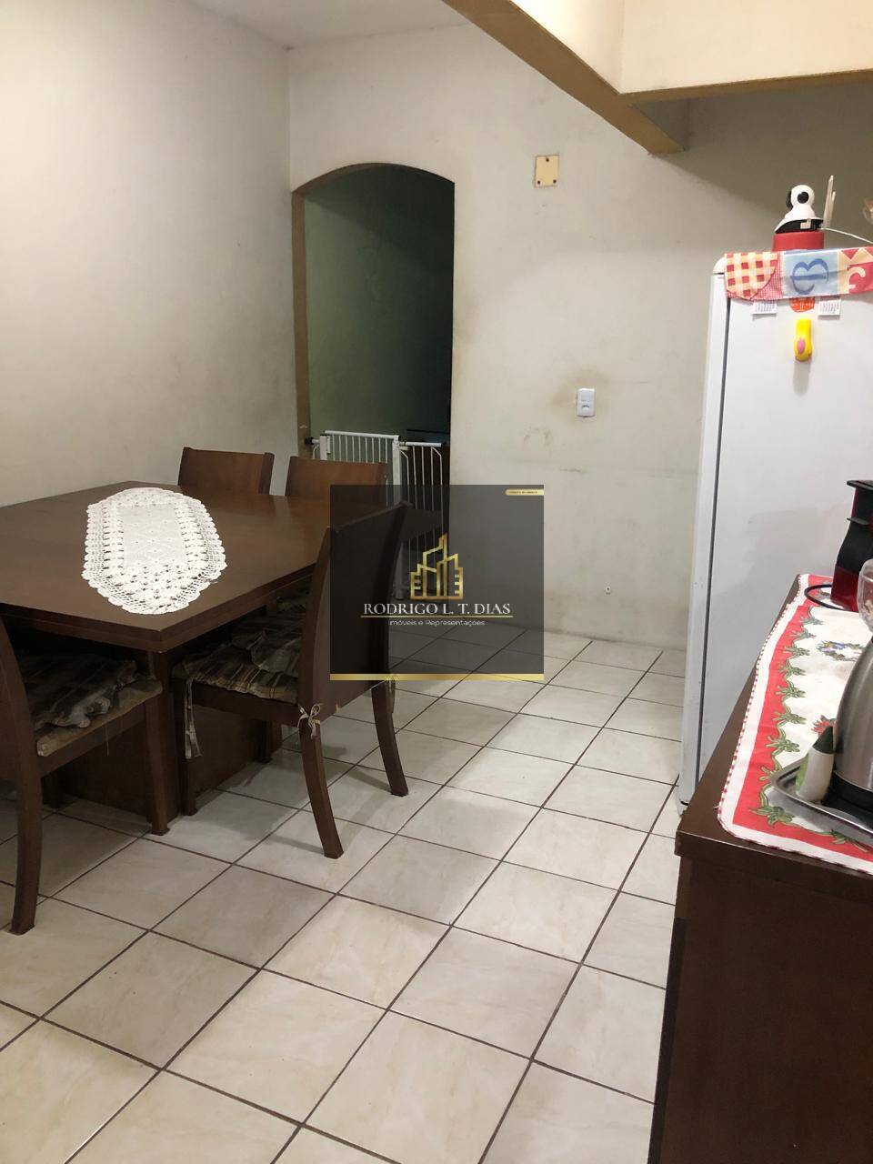 Casa à venda com 3 quartos, 150m² - Foto 10