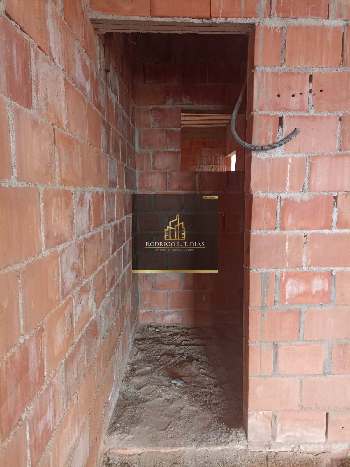 Casa, 3 quartos, 220 m² - Foto 1